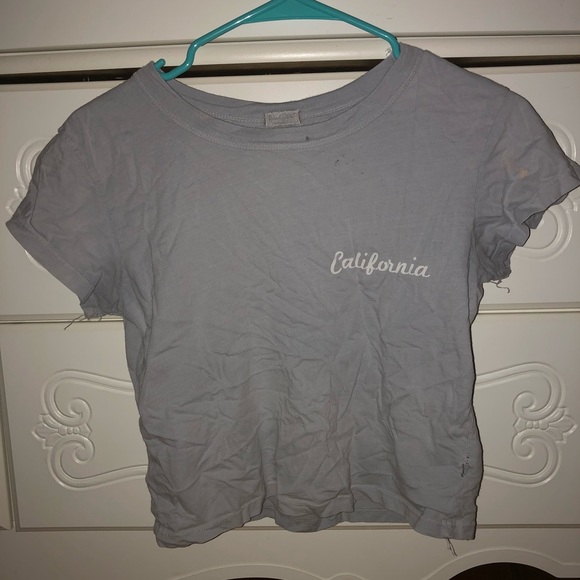 Brandy Melville crop top - Picture 2 of 3